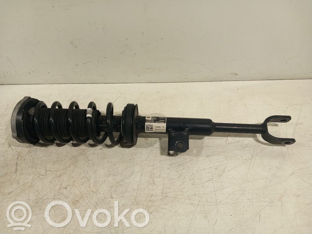 BMW 5 G30 G31 G38 Amortyzator przedni 