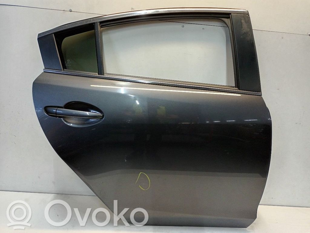 Rear door