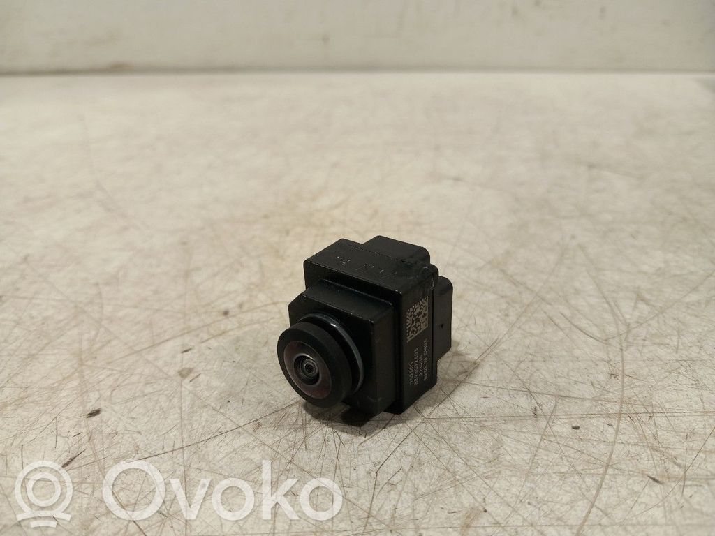 Lynk & co 01 Cameră bară față 