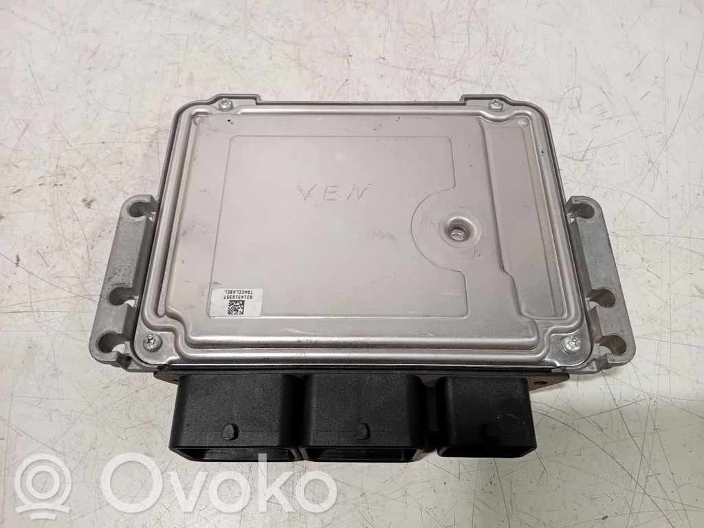 Citroen C3 Picasso Engine control unit/module 