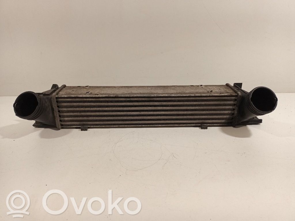 BMW 3 E90 E91 Radiator intercooler 