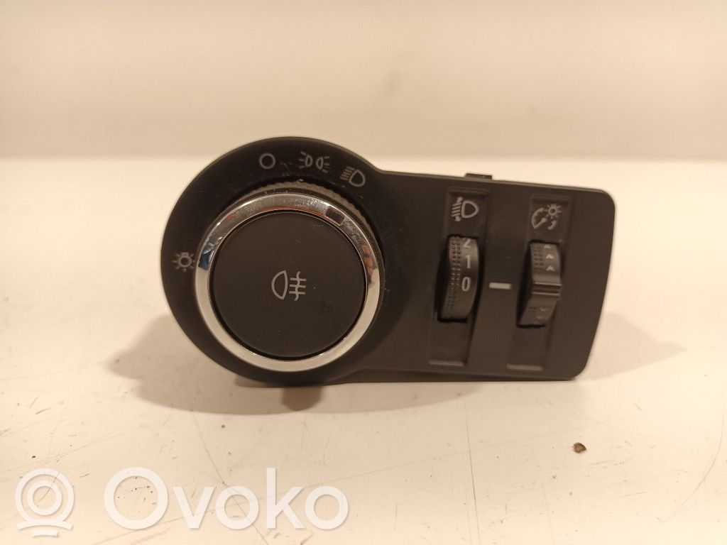 Opel Karl Light switch 