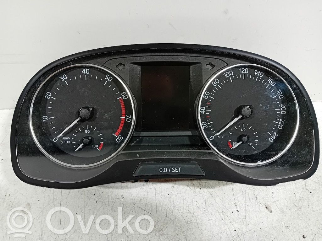 Skoda Fabia Mk3 (NJ) Tachimetro (quadro strumenti) 