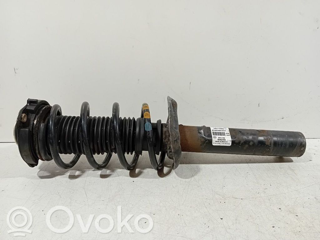 Volkswagen Golf VI Amortyzator przedni 