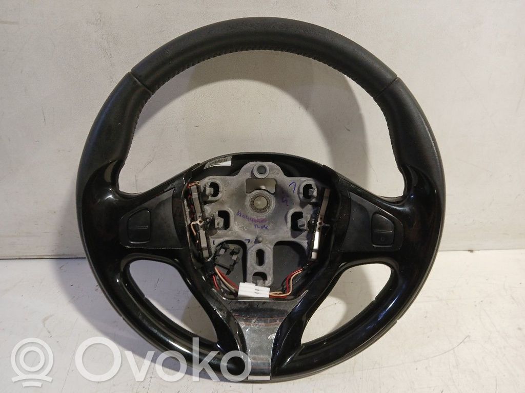 Renault Clio IV Lenkrad 