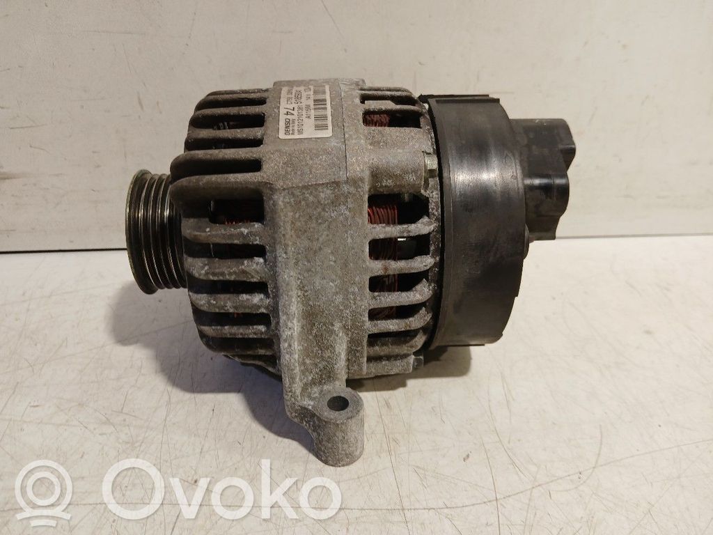 Opel Combo D Alternador 