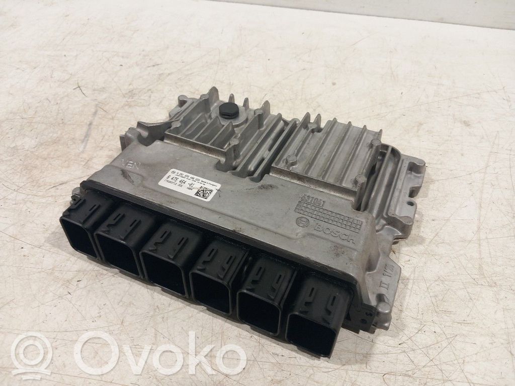BMW 5 G30 G31 G38 Variklio valdymo blokas 