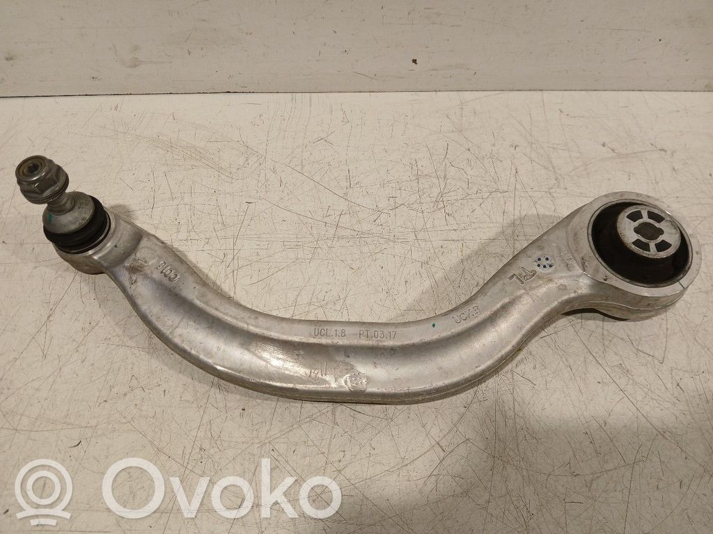 Tesla Model 3 Wahacz przedni 