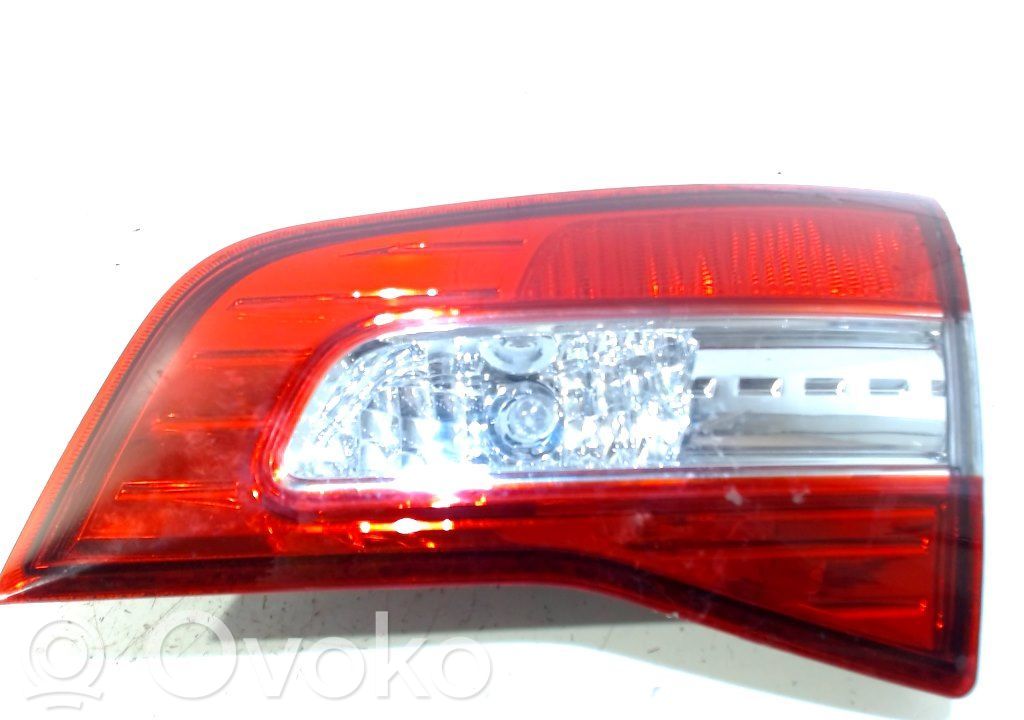 Renault Koleos I Luces portón trasero/de freno 