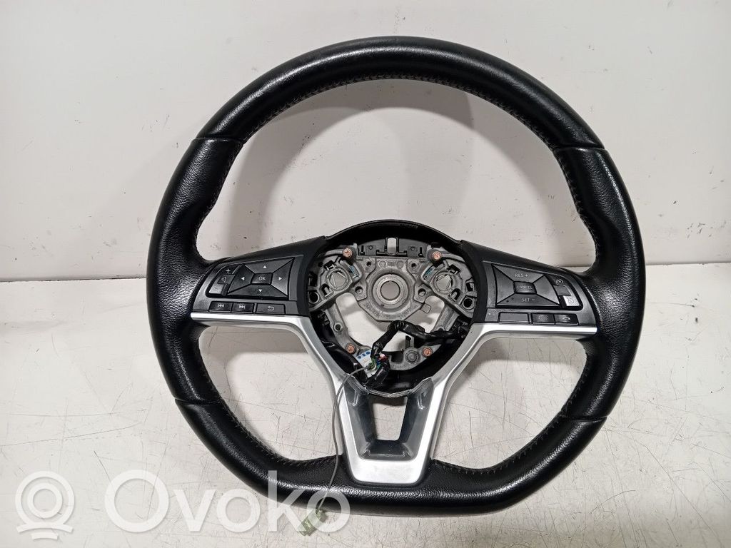 Nissan Micra K14 Volante 