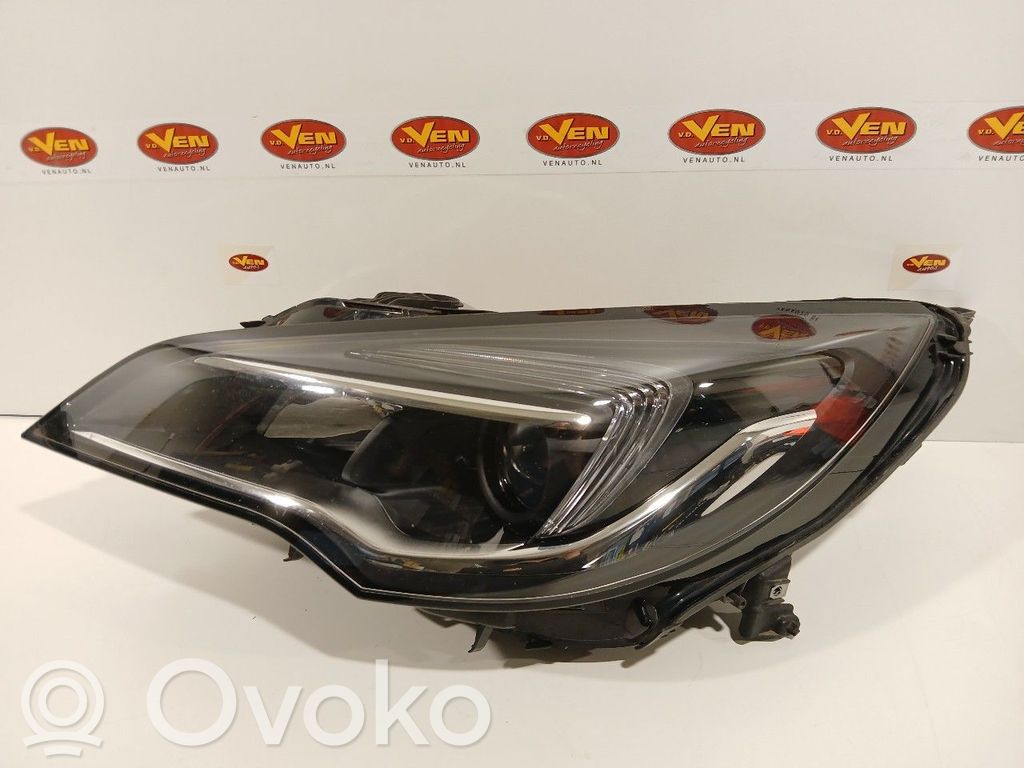 Opel Astra K Scheinwerfer 