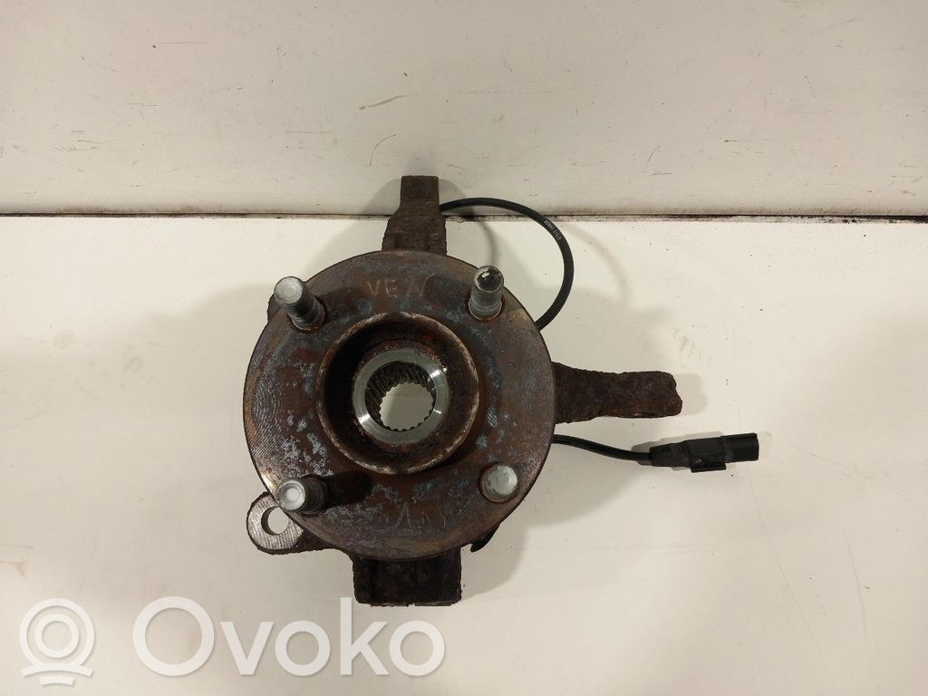 Nissan Note (E12) Priekinė stebulė 