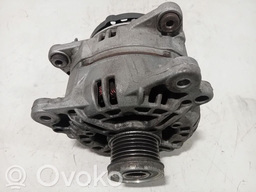Volkswagen Golf VI Generatore/alternatore 