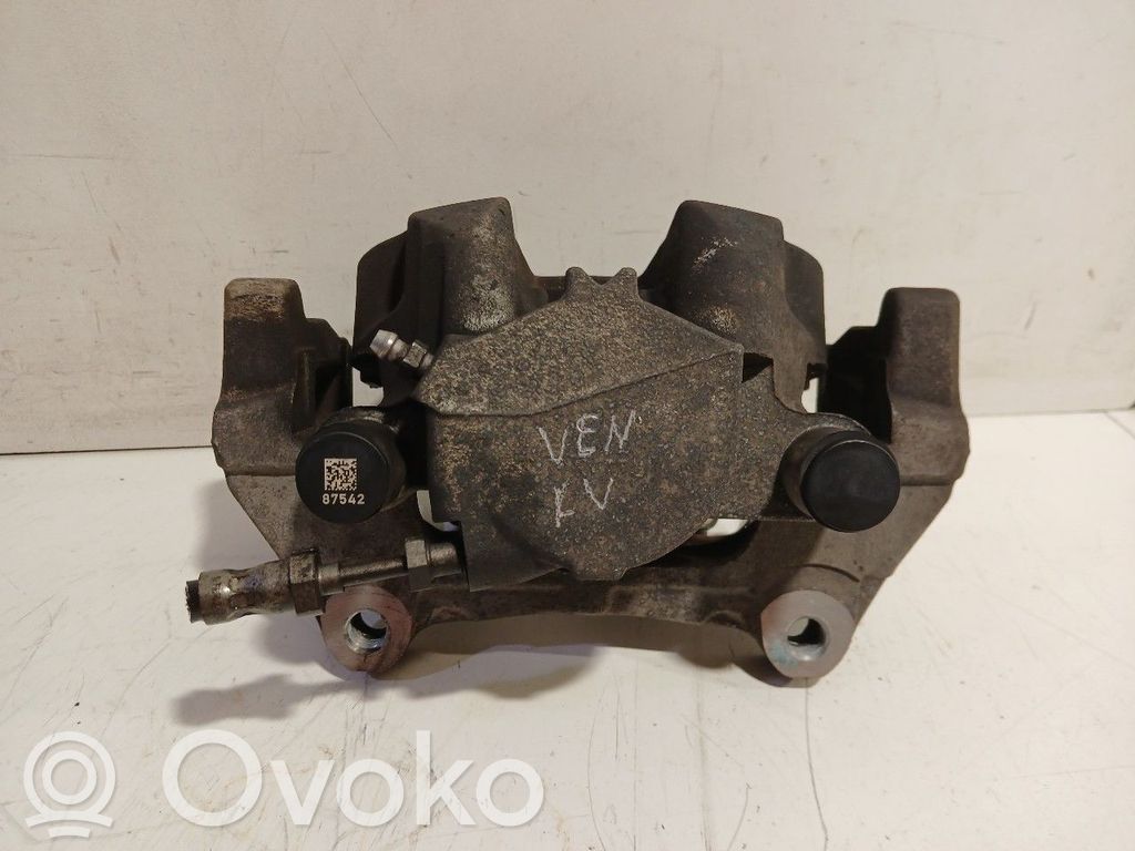 Volvo XC40 Pinza del freno anteriore 