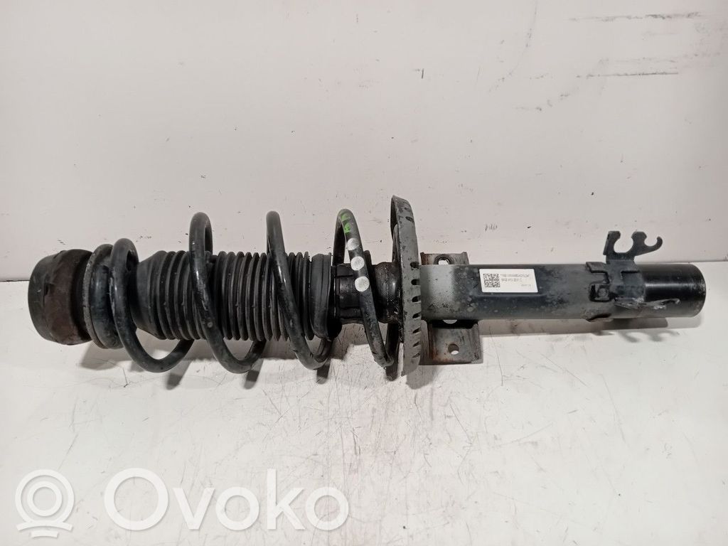 Volkswagen Polo V 6R Amortyzator przedni 