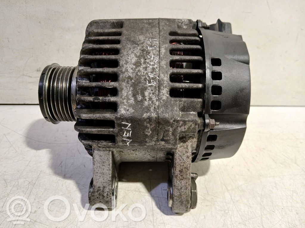 Peugeot 208 I Generator/alternator