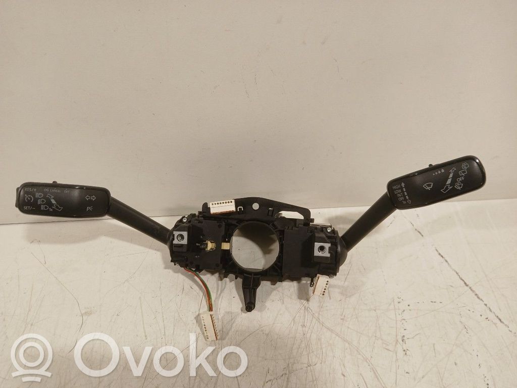 Skoda Octavia Mk3 (5E) Leva/interruttore dell’indicatore di direzione e tergicristallo