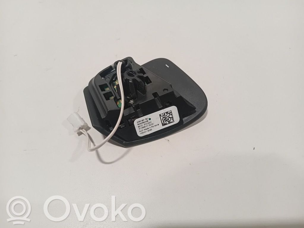 Volkswagen PASSAT B8 Boutons / interrupteurs volant