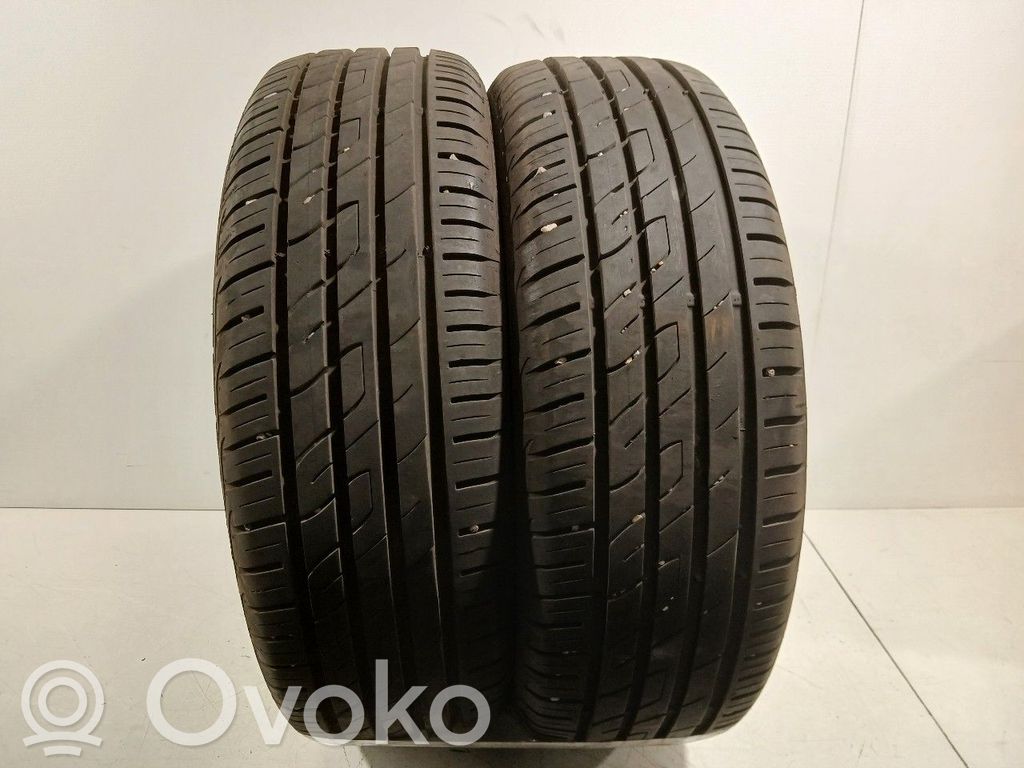 Anvelopă vară R16