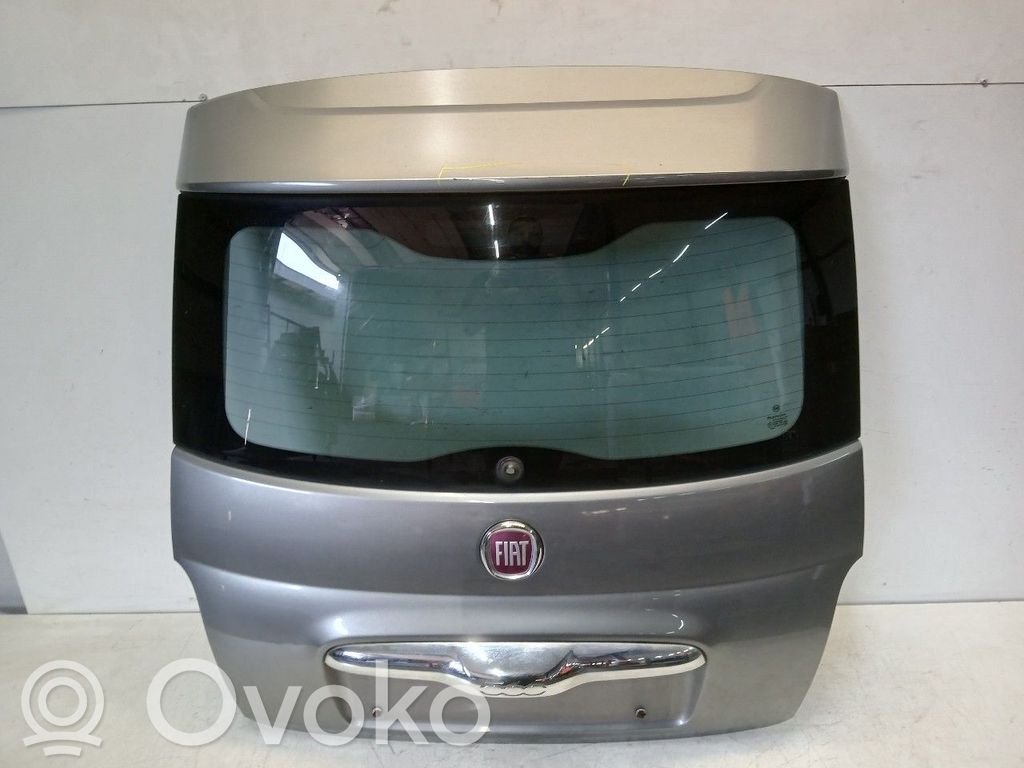 Fiat 500 Tylna klapa bagażnika 