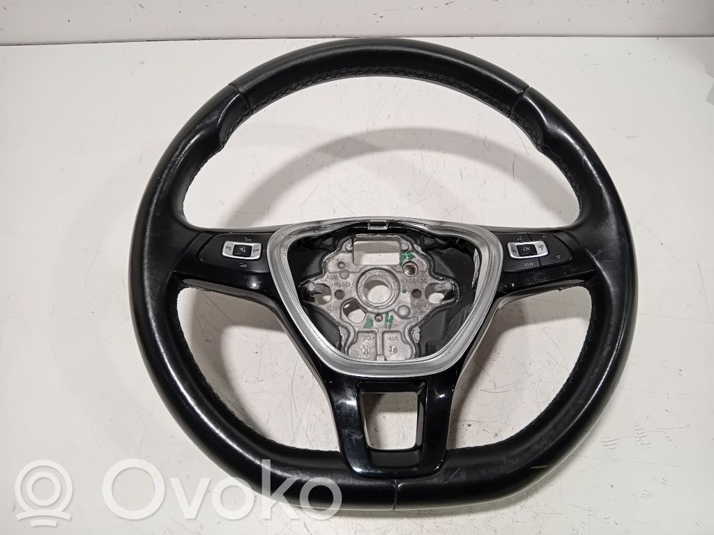 Volkswagen Polo VI Lenkrad 