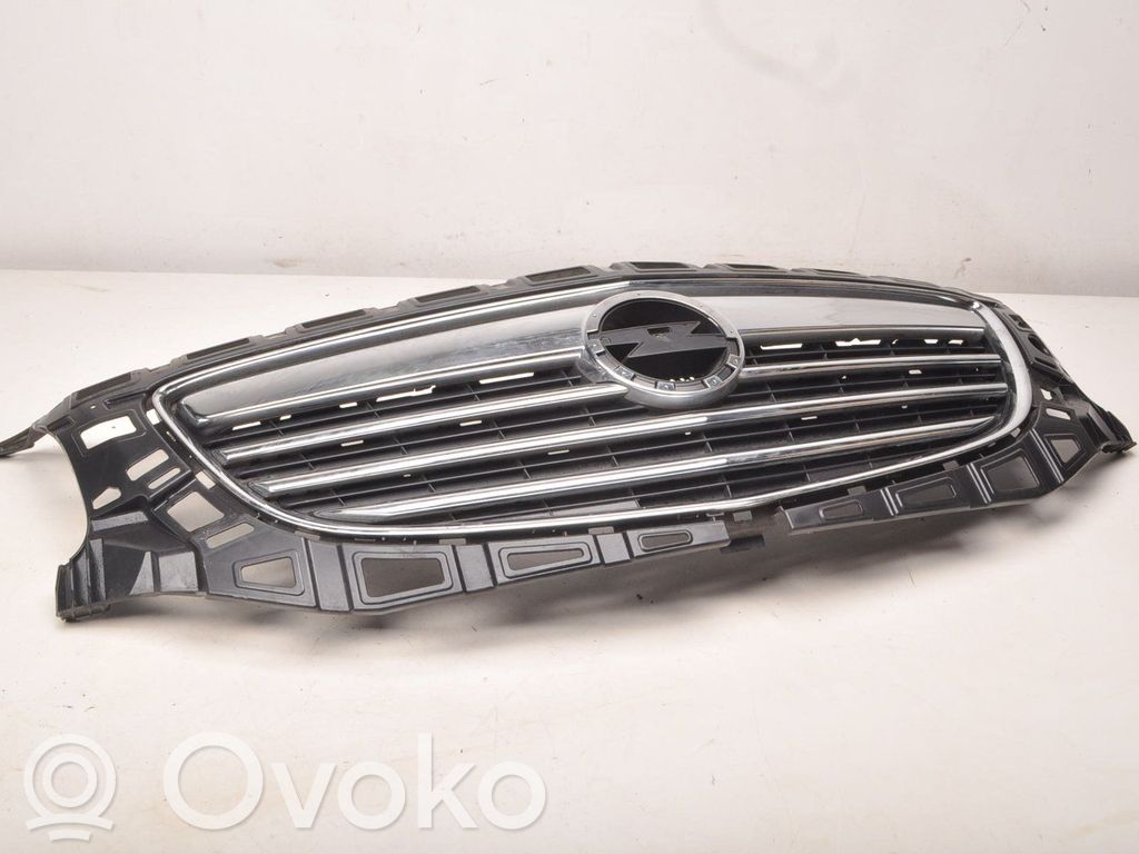 Opel Insignia A Atrapa chłodnicy / Grill 