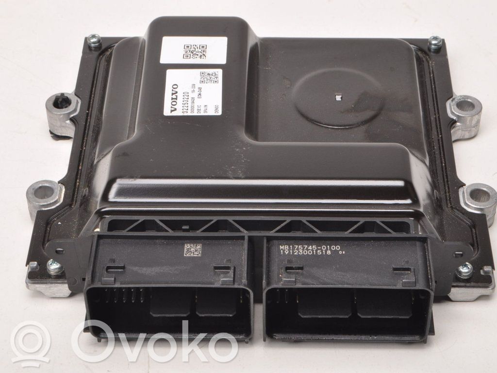 Volvo XC90 Engine control unit/module ECU 