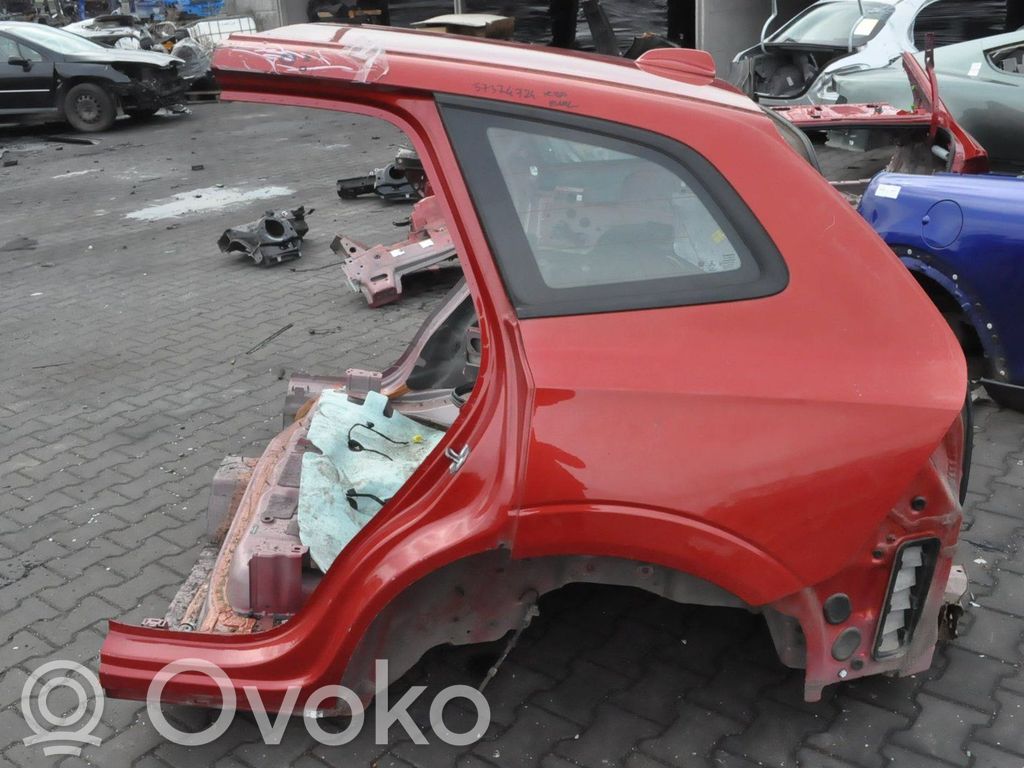 Panel lateral trasero