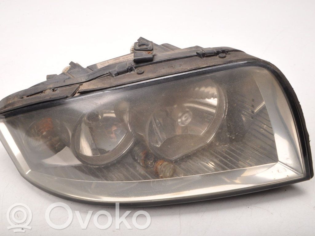 Audi A2 Headlight/headlamp 