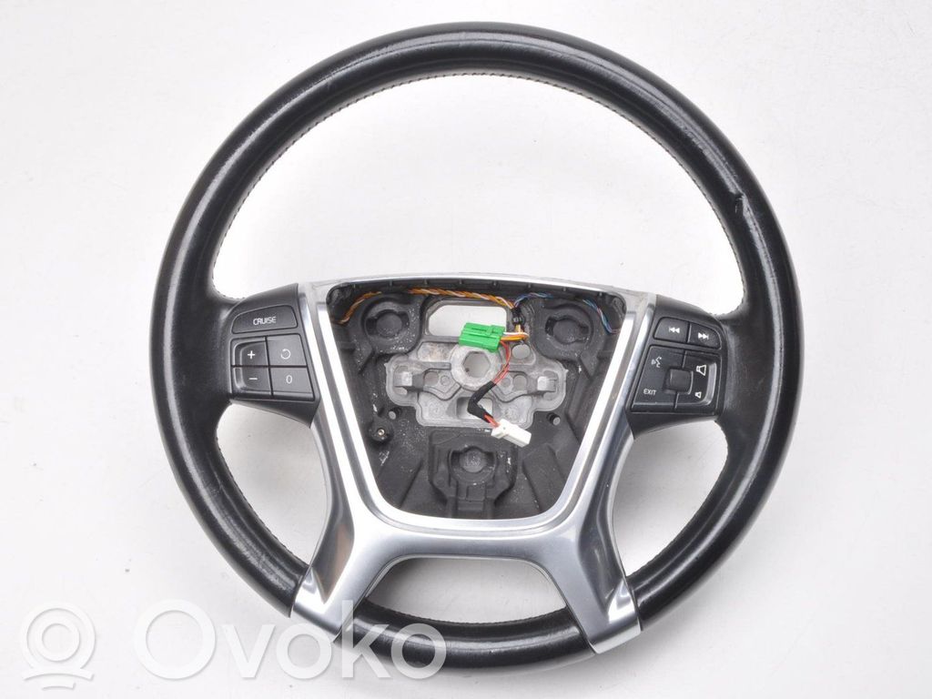 Ohjauspyörä   31271093