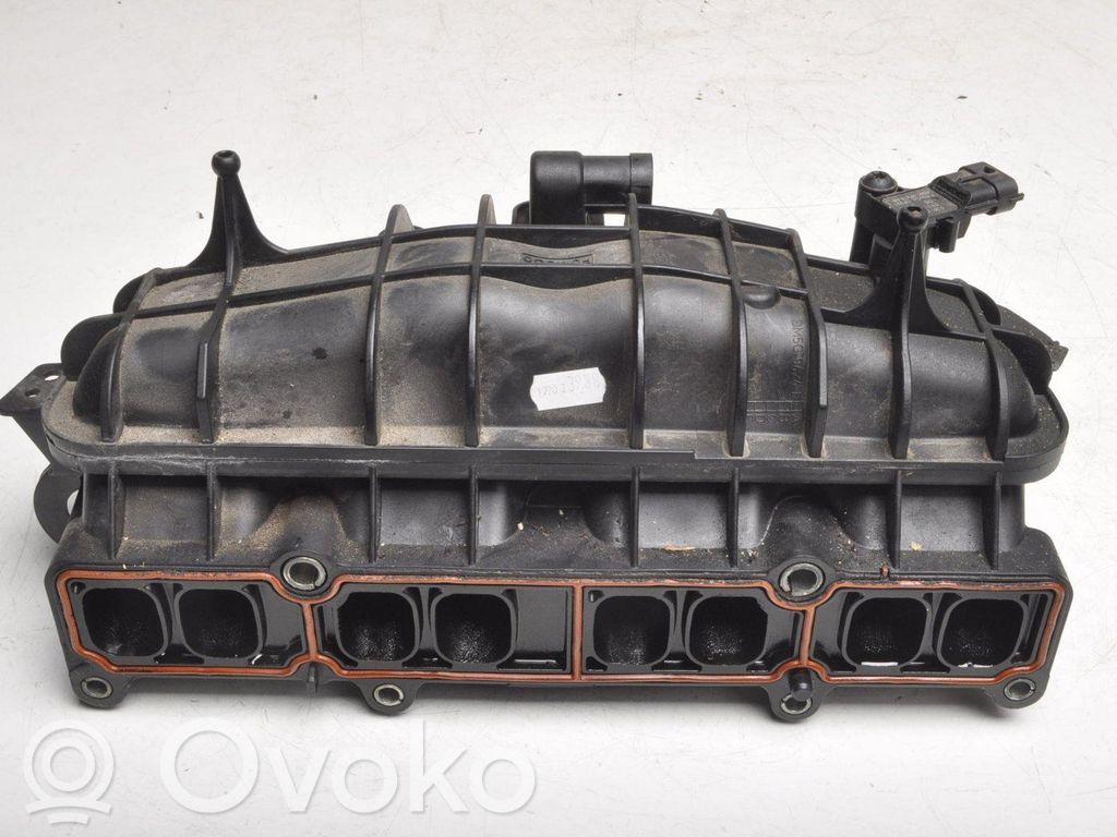 Volvo V40 Intake manifold 