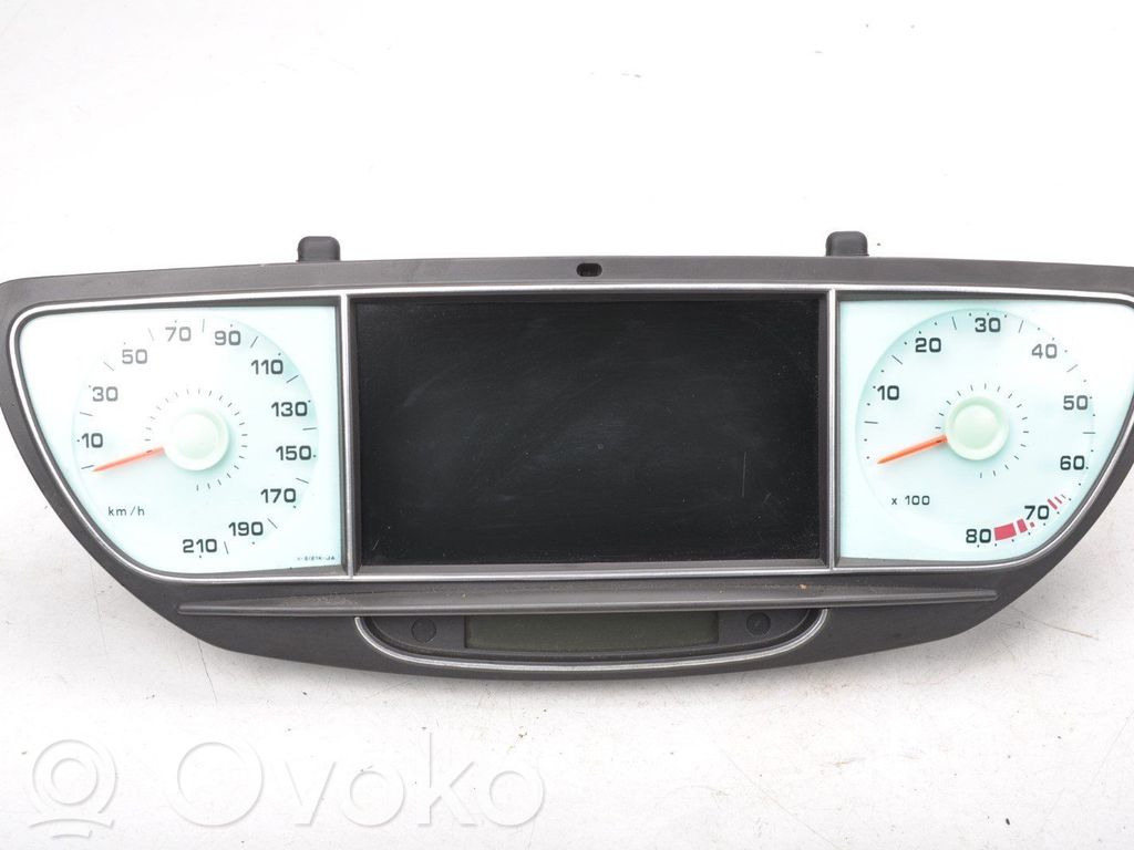 Lancia Phedra Vitezometru (grup de instrumente) 