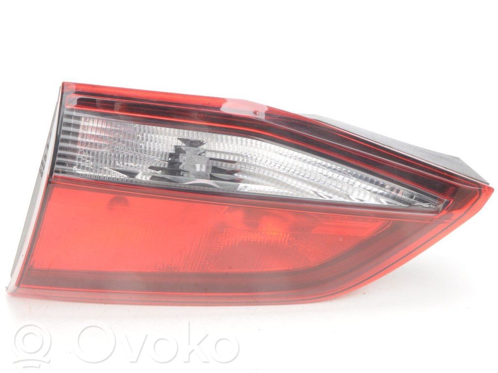 Opel Astra K Lampy tylnej klapy bagażnika 