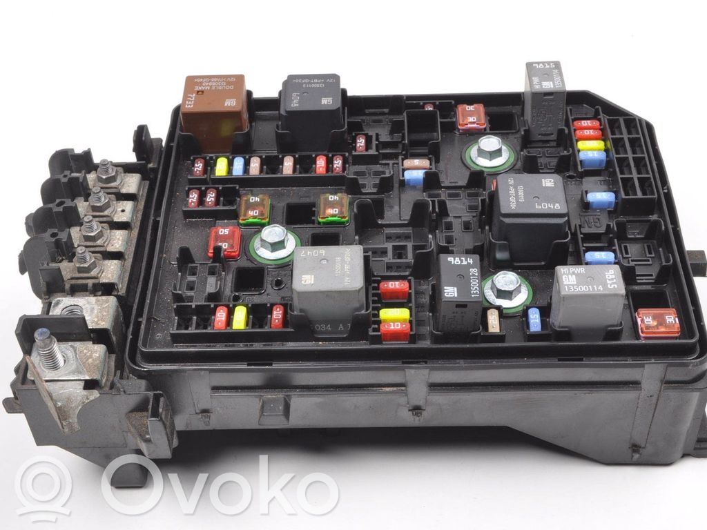 Opel Astra K Fuse box cover 