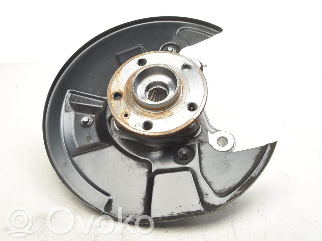 Volvo XC40 Achsschenkel vorne 