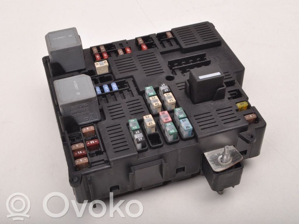 Volvo XC90 Juego de caja de fusibles 