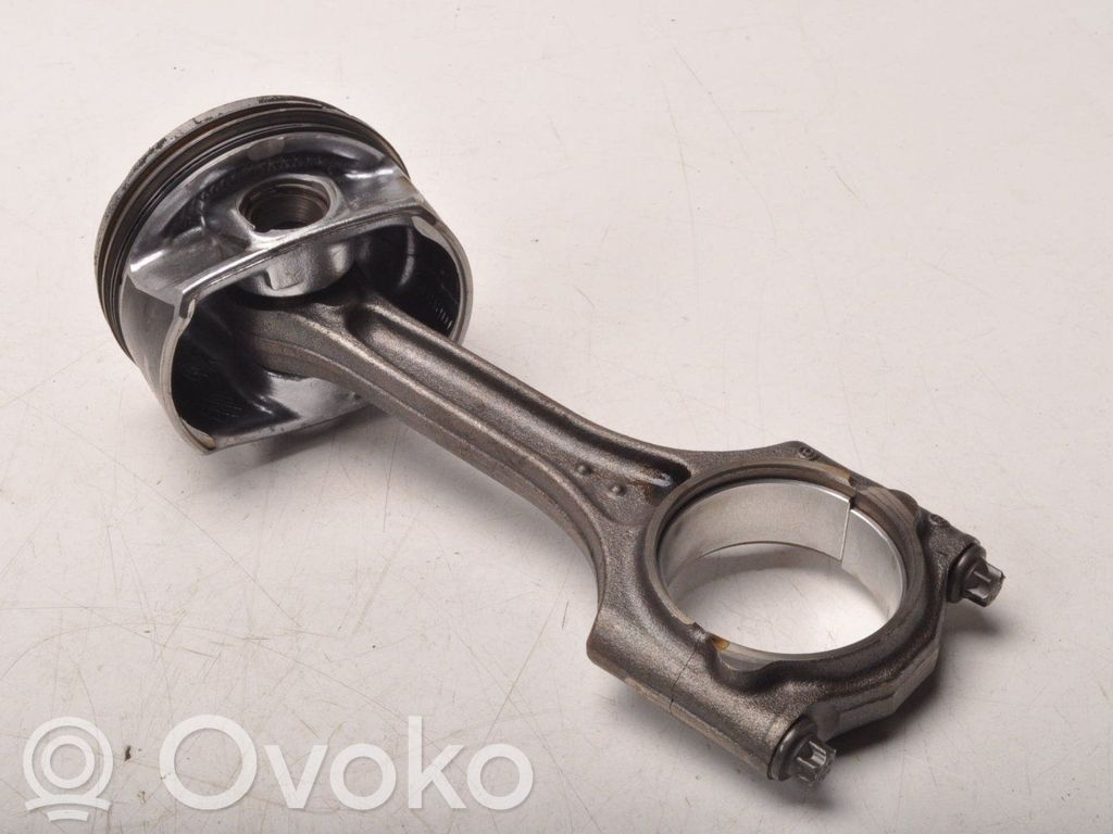 Volvo S60 Piston with connecting rod 