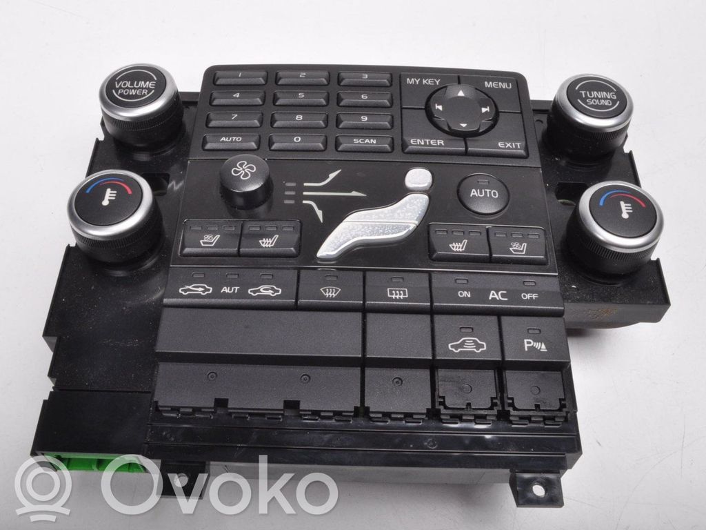 Volvo V70 Climate control unit 
