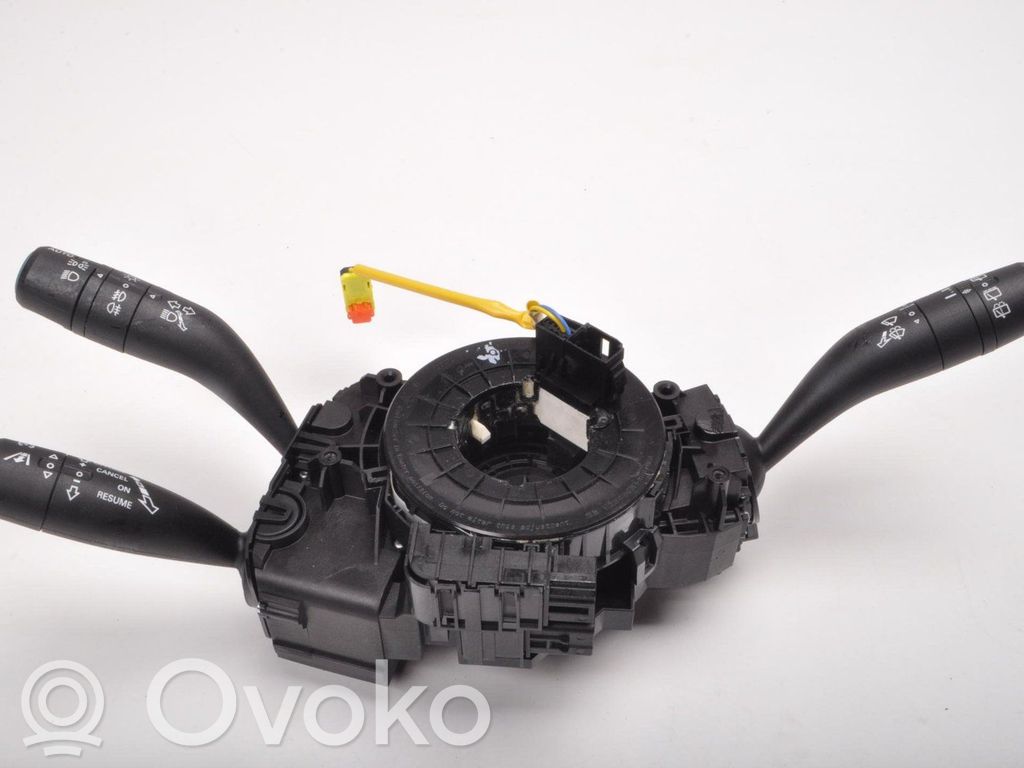 MG HS A set of switches 