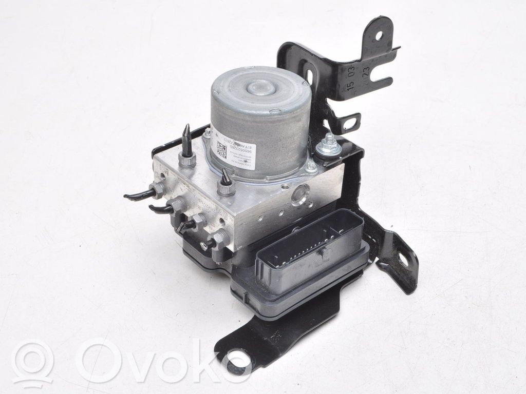 Opel Astra L ABS Pump 