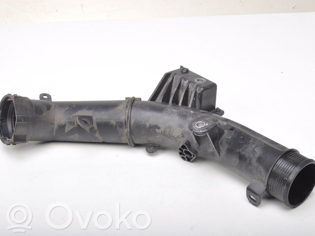 Volvo XC40 Rura / Wąż dolotowy powietrza 