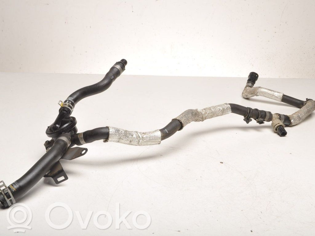 Volvo V60 Conductă/furtun lichid de răcire motor 