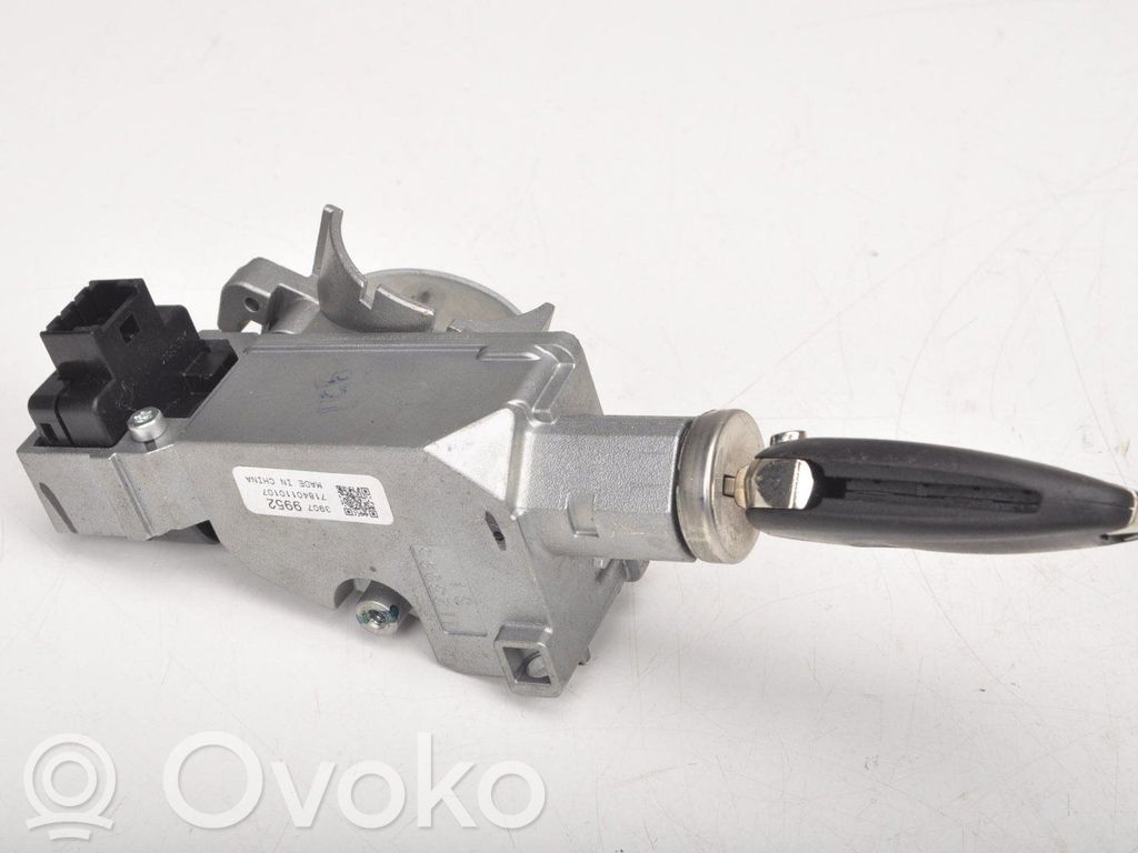 Opel Astra K Virta-avain/kortti 