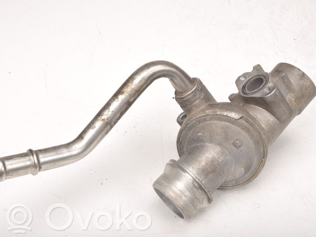 Volvo S80 Termostaatin kotelo (käytetyt) 