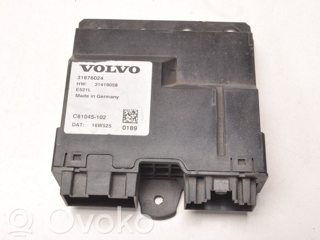Volvo S90, V90 Tailgate/trunk control unit/module 
