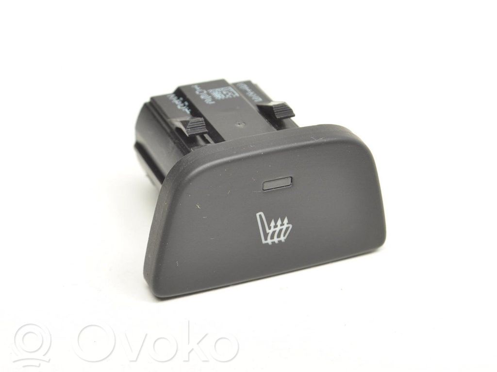 Opel Astra K Seat heating switch 