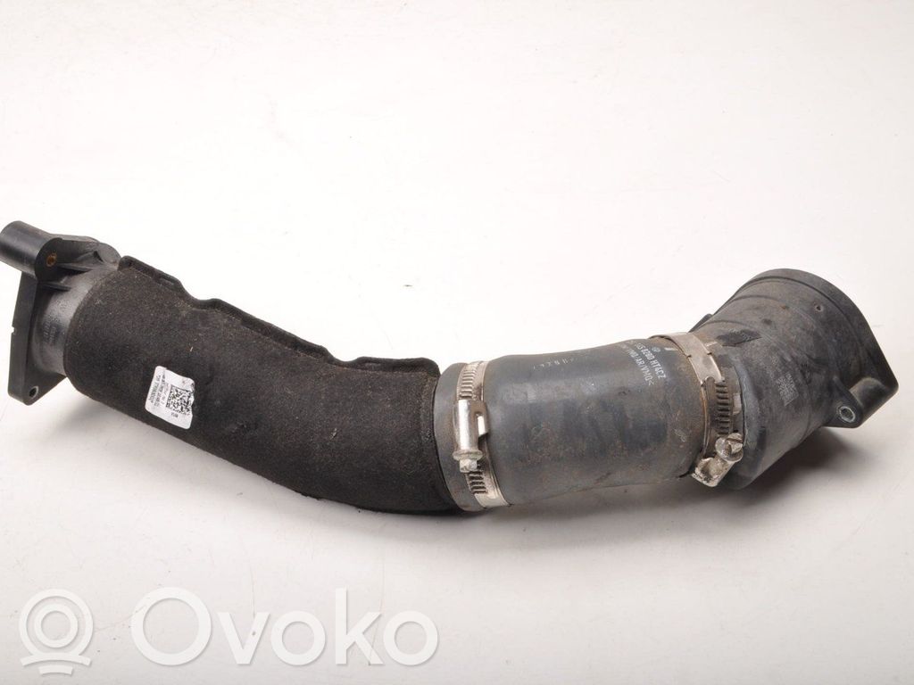Skoda Octavia Mk4 Air intake hose/pipe 