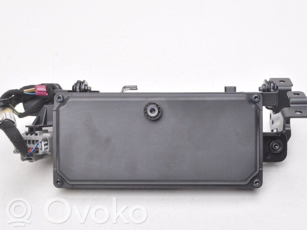 Volvo S90, V90 Front bumper camera 