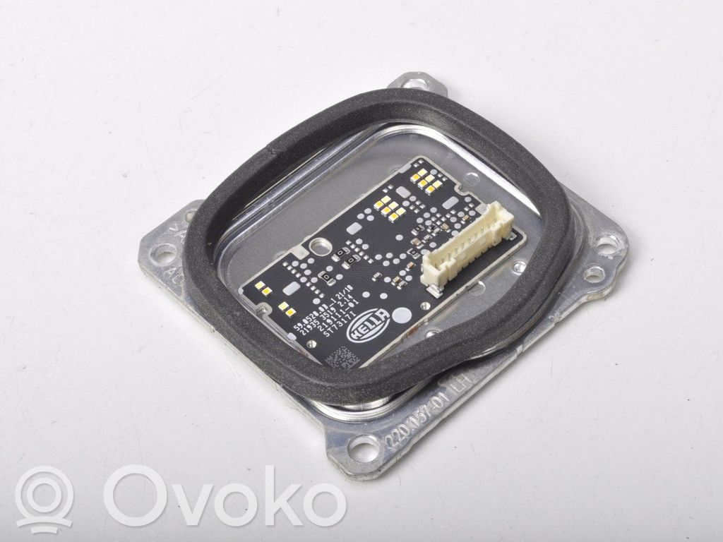 LED-liitäntälaitteen ohjausmoduuli   22015701,21911101