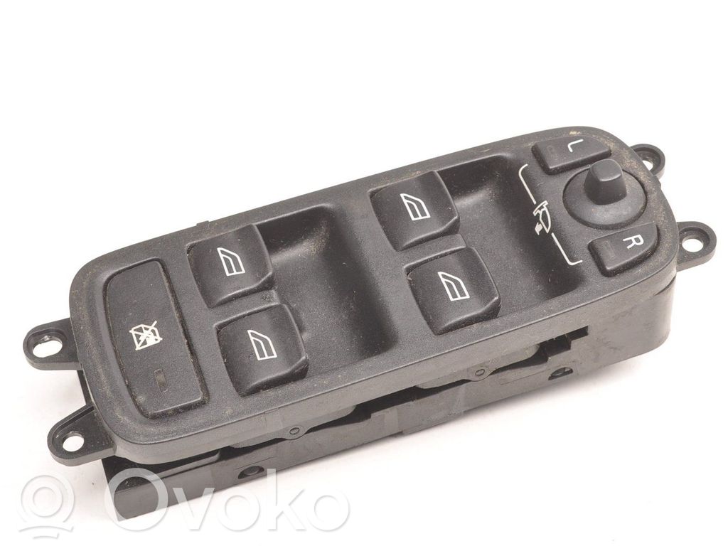 Volvo S40 Quarter vent window switch 